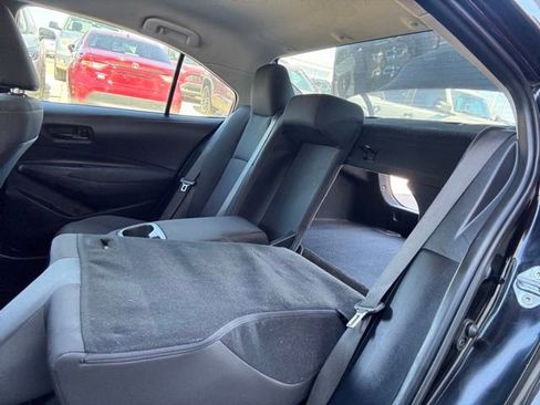 Used 2024 Toyota Corolla LE image 33