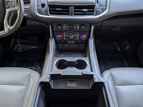 Used 2021 Chevrolet Tahoe LT image 25