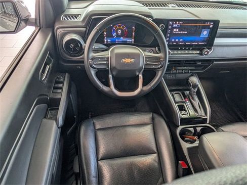 Used 2023 Chevrolet Colorado LT w/ LT Convenience Package image 9