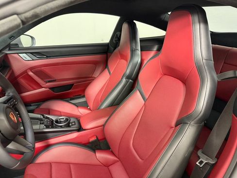 Certified 2025 Porsche 911 Carrera 4 GTS AWD/4WD image 5
