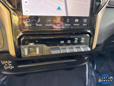 Used 2024 RAM 2500 Laramie w/ Safety Group image 32