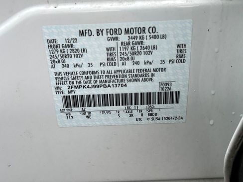 Used 2023 Ford Edge ST-Line w/ Class II Trailer Tow Package image 38