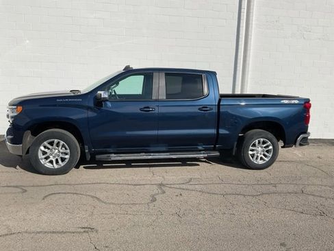 Used 2022 Chevrolet Silverado 1500 LT image 39