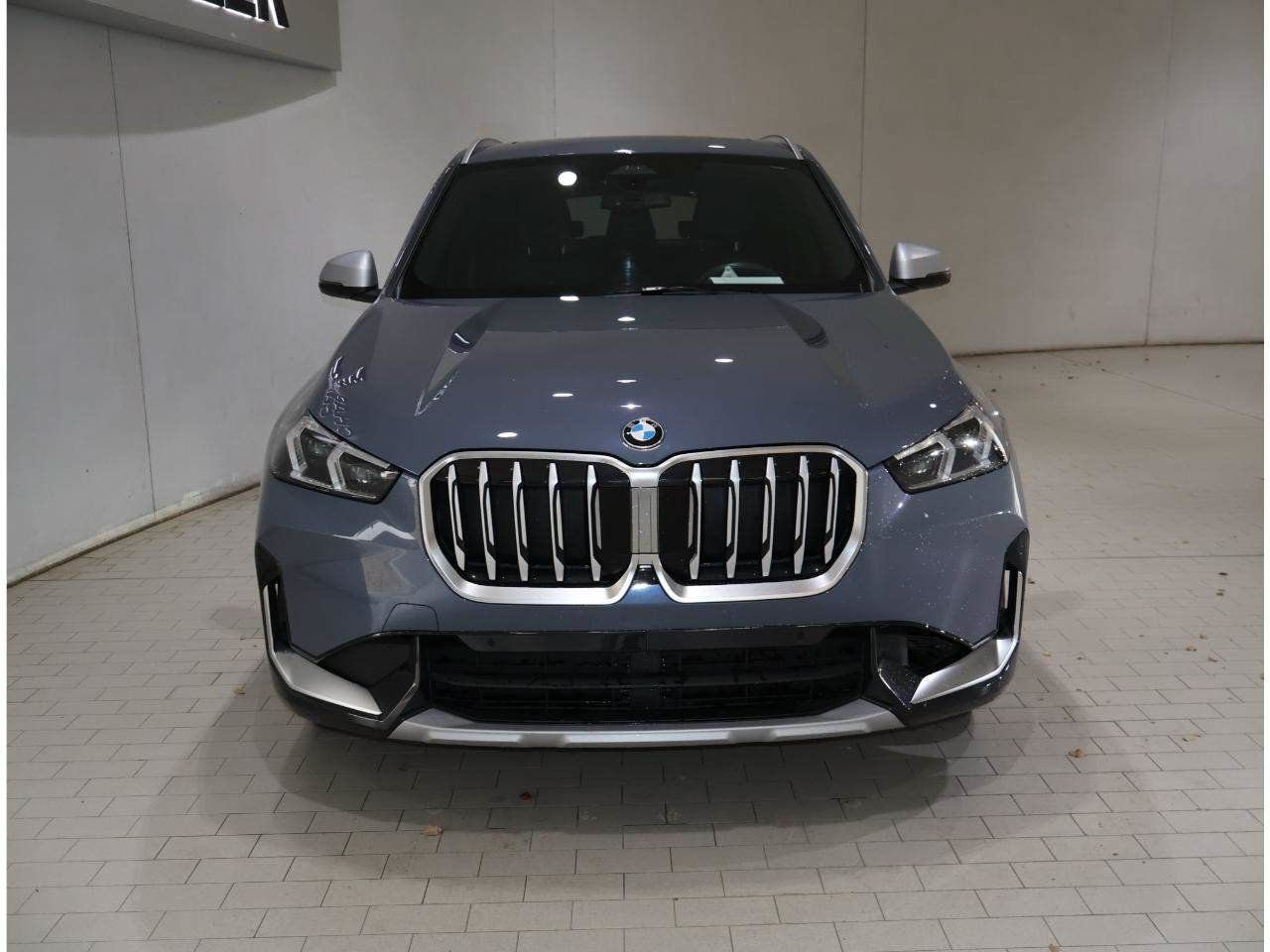 Certified 2023 BMW X1 xDrive28i w/ Premium Package AWD/4WD image 9