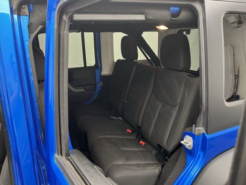 Used 2015 Jeep Wrangler Unlimited Sport w/ Quick Order Package 24S image 8