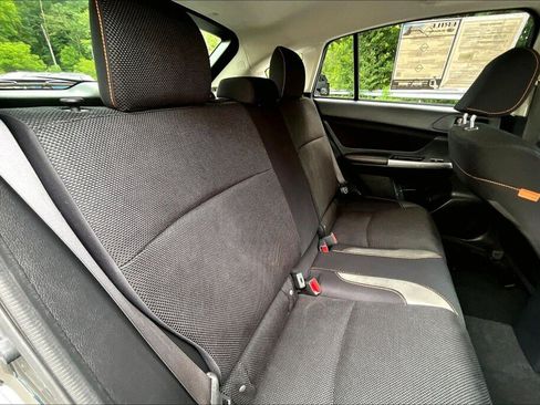 Used 2017 Subaru Crosstrek 2.0i Premium AWD/4WD image 15