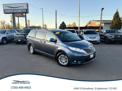 Used 2017 Toyota Sienna XLE w/ XLE Navigation Package