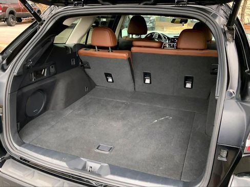 Used 2022 Subaru Outback Touring image 32