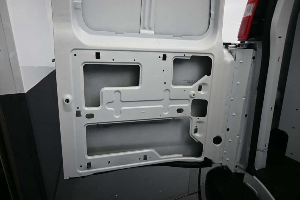 Used 2025 Chevrolet Express 2500 RWD image 41