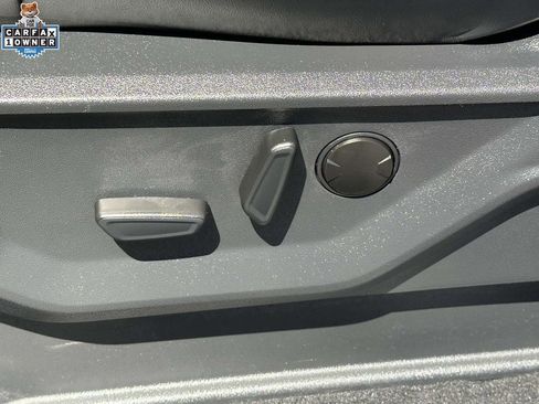 Used 2025 Ford Expedition Platinum AWD/4WD image 17
