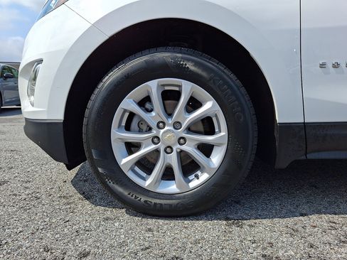Used 2020 Chevrolet Equinox LT AWD/4WD image 9