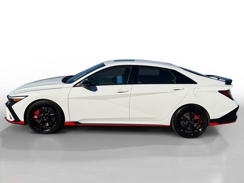 Certified 2025 Hyundai Elantra N image 2