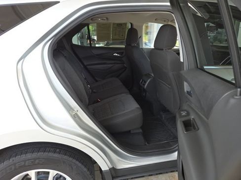 Used 2022 Chevrolet Equinox LT AWD/4WD image 54