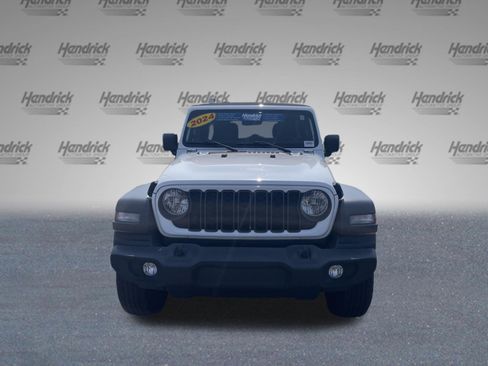 Used 2024 Jeep Wrangler Unlimited Sport AWD/4WD image 3