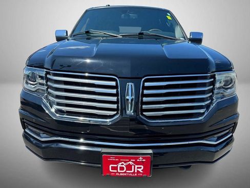 Used 2017 Lincoln Navigator L Reserve AWD/4WD image 12