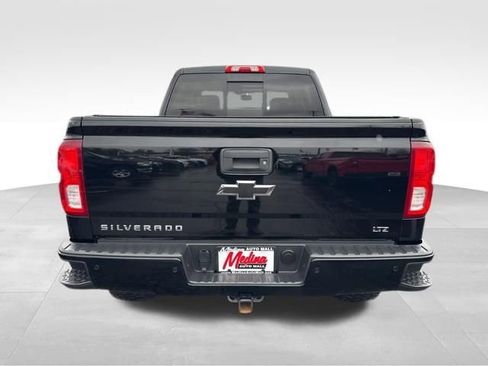 Used 2017 Chevrolet Silverado 1500 LTZ Z71 w/ LTZ Plus Package image 6