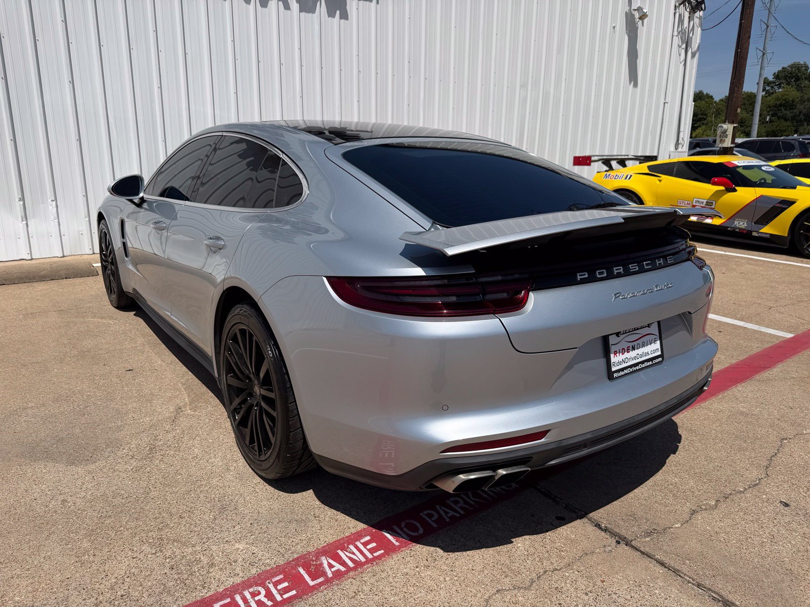 Used 2017 Porsche Panamera Turbo AWD/4WD image 4