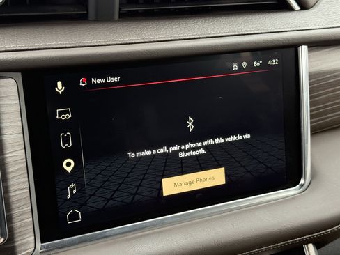 Used 2023 GMC Yukon XL Denali RWD image 25