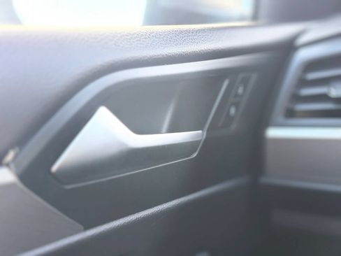 Used 2019 Volkswagen Jetta S FWD image 36