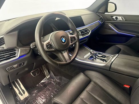 Used 2021 BMW X5 sDrive40i w/ M Sport Package RWD image 9