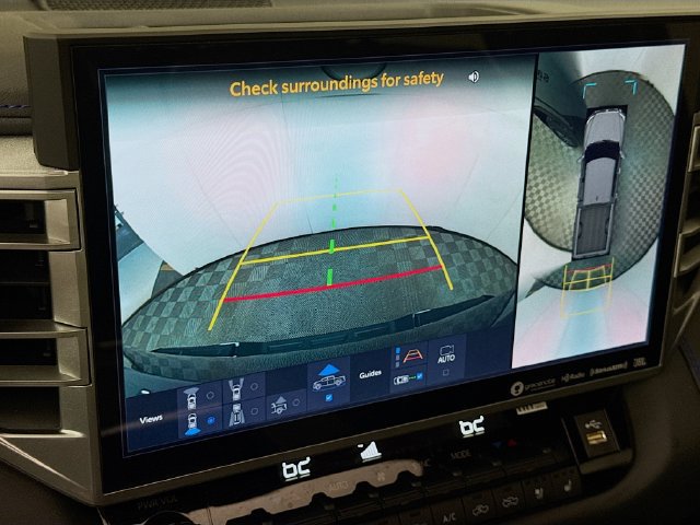 Used 2022 Toyota Tundra Platinum AWD/4WD image 14