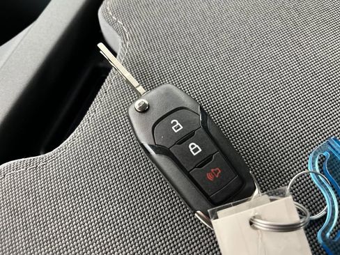 New 2026 Ford F250 XL w/ XL Chrome Package image 24