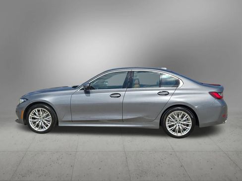 Used 2024 BMW 330i Sedan w/ Premium Package image 3