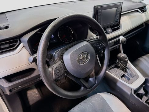 Used 2021 Toyota RAV4 XLE w/ Convenience Package AWD/4WD image 11