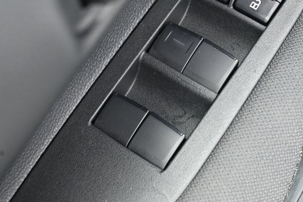 Used 2026 Toyota Corolla LE FWD image 12