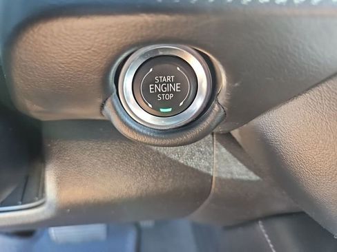 Used 2025 Chevrolet Tahoe LT AWD/4WD image 17