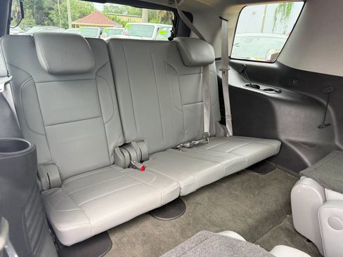 Used 2015 Chevrolet Tahoe LT w/ Luxury Package AWD/4WD image 15