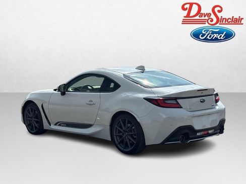 Used 2024 Subaru BRZ Limited RWD image 9