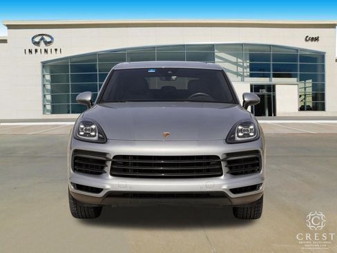 Used 2023 Porsche Cayenne image 9