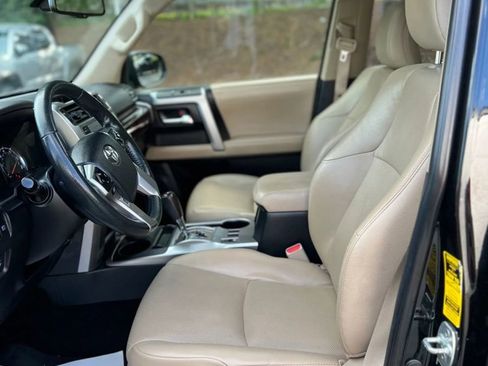 Used 2023 Toyota 4Runner Limited AWD/4WD image 12