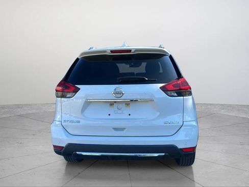 Used 2019 Nissan Rogue SV AWD/4WD image 14