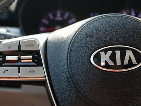 Used 2021 Kia Telluride S FWD image 18