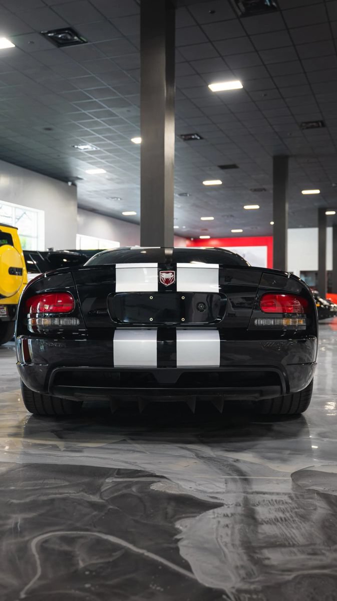 Used 2006 Dodge Viper SRT-10 RWD image 36