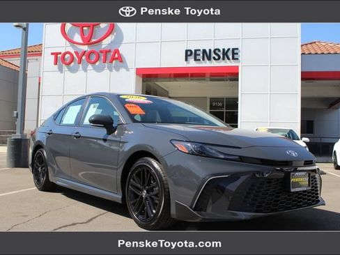 Certified 2026 Toyota Camry SE FWD image 1