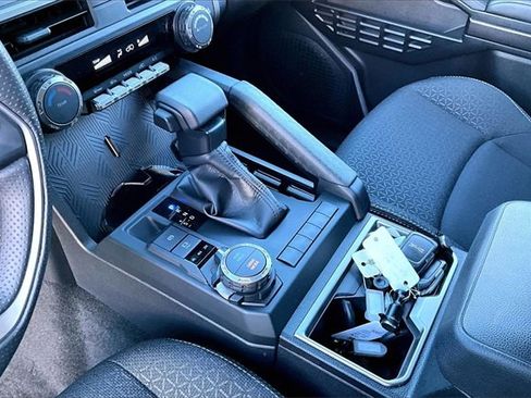 Used 2025 Toyota 4Runner SR5 image 19