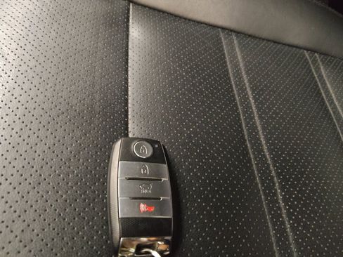 Used 2019 Kia Sorento EX w/ EX Touring Package AWD/4WD image 32