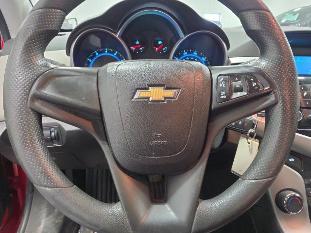 Used 2016 Chevrolet Cruze LS FWD image 11