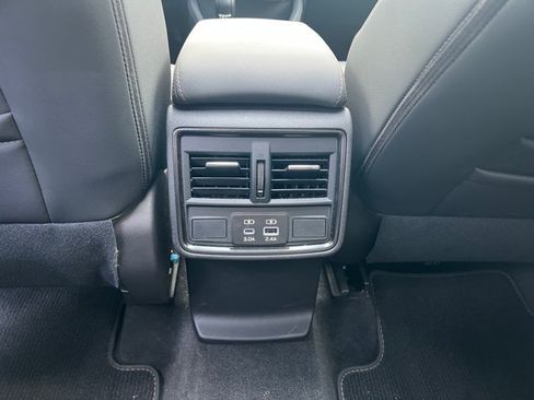 Used 2026 Subaru Forester Sport AWD/4WD image 17