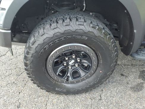 Used 2022 Ford F150 Raptor w/ Equipment Group 801A High image 10