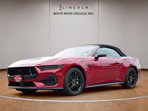 Used 2024 Ford Mustang GT Premium image 28