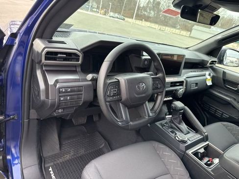 New 2025 Toyota Tacoma SR5 image 12