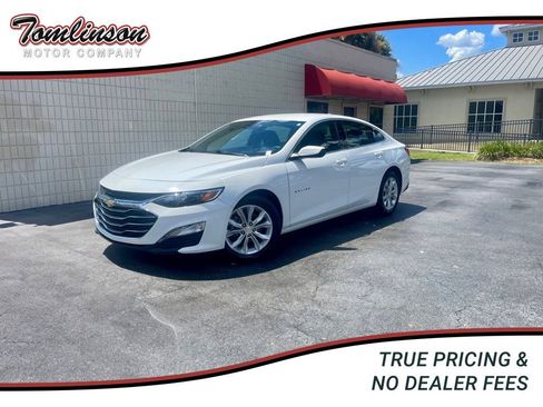 Used 2025 Chevrolet Malibu LT FWD image 1