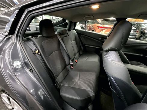 Used 2017 Toyota Prius Two w/ Prius Two Safety Plus Package image 20