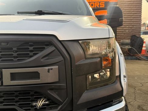 Used 2015 Ford F150 XLT RWD image 4