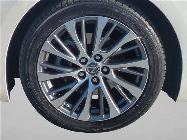 Used 2019 Lexus ES 350 w/ Premium Package FWD image 25
