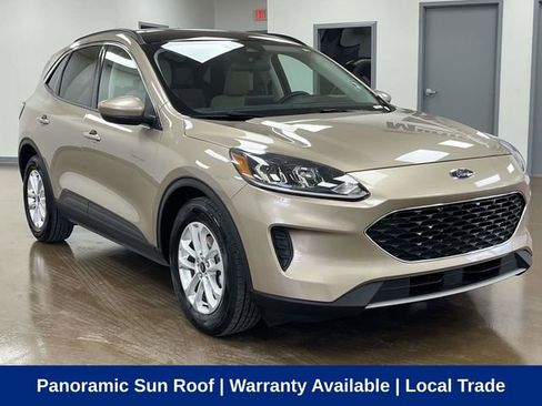 Used 2021 Ford Escape SE w/ Convenience Package image 3